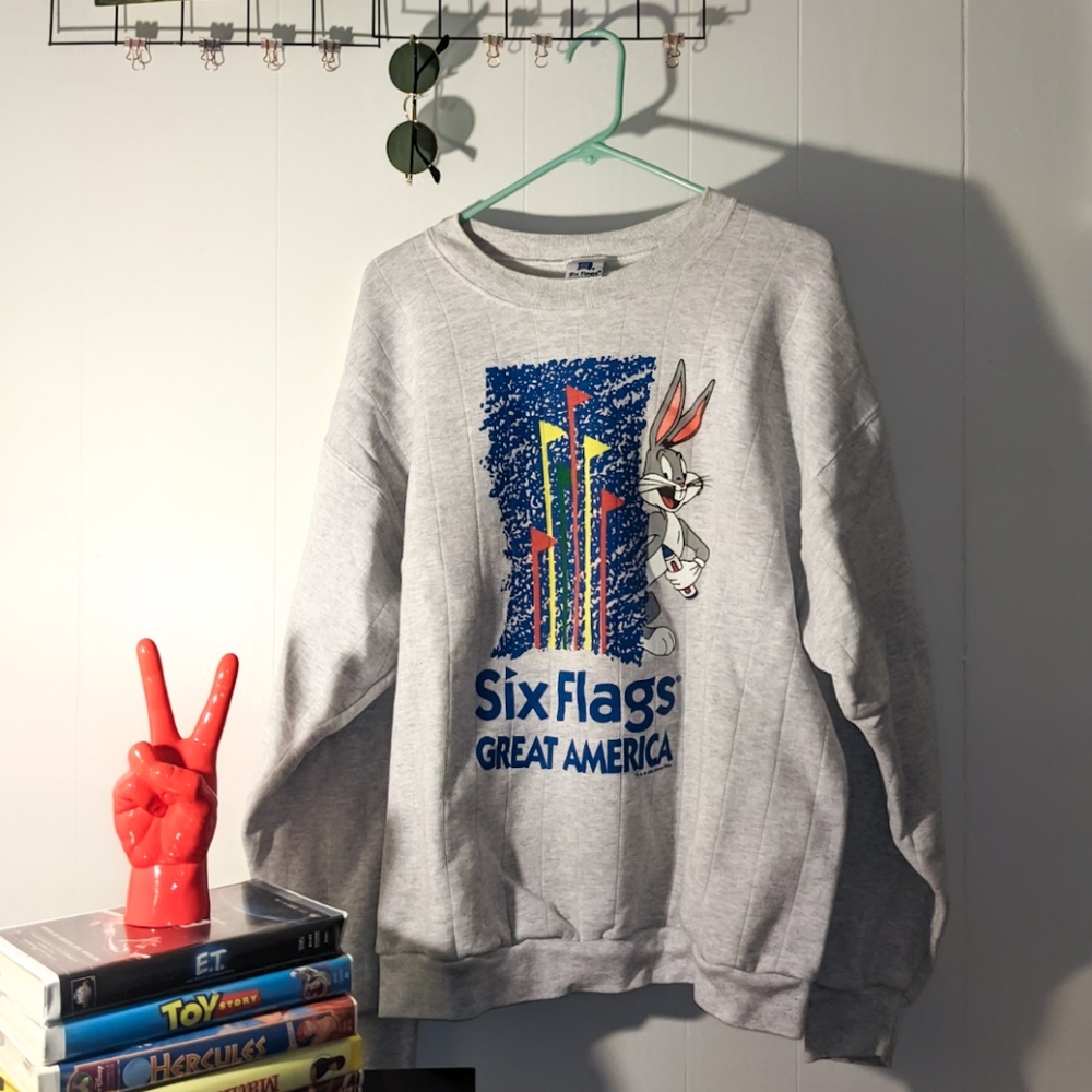1994 Six Flags Great America Looney Tunes Crewneck